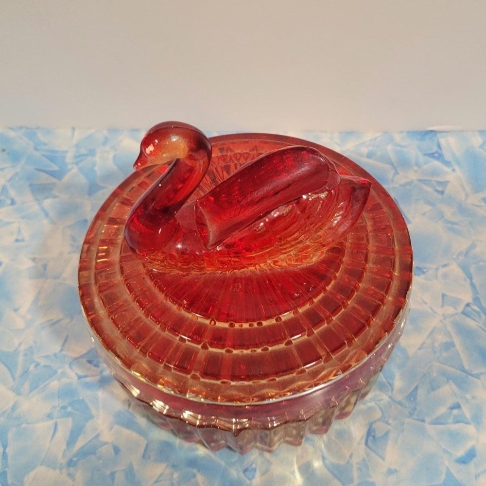 Crimson Swan Glass Keepsake Box